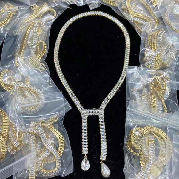 

luxury designed necklaces d leeter white crystal diamonds pendants women's bangle brass 18k gold plated ladies designer jewel275q, Silver
