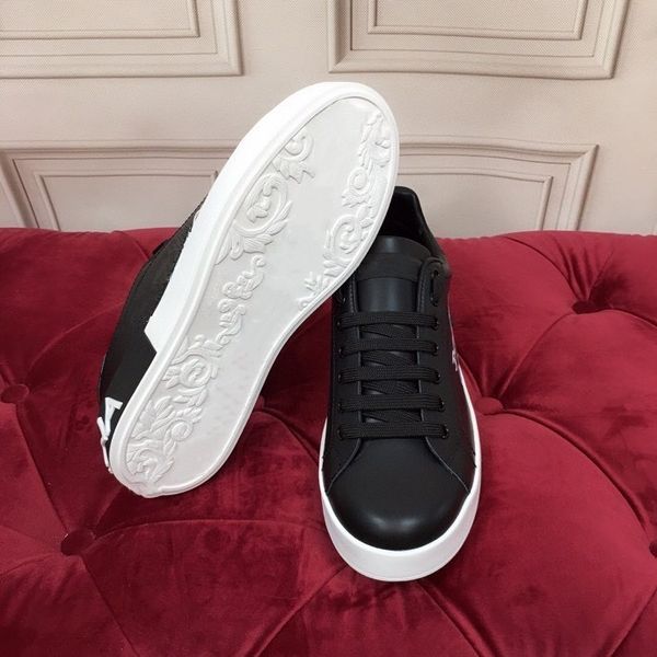

men designer dunks running shoes fashion black white leather platform shoe massage outdoor air sports trainers breathable designer sneakers2