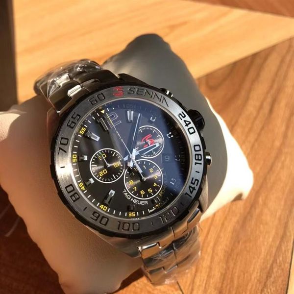 

2023 quartz men watch with diameter of 43mm equipped with swiss six-needle timing band calendar movement sapphire glass mirror fin183d, Slivery;golden