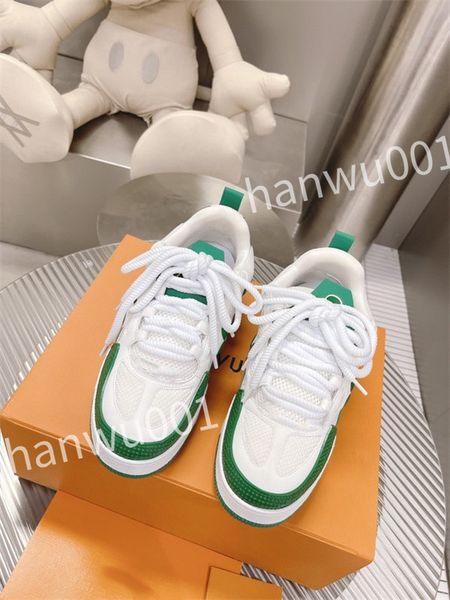 

2023 new designer men causal shoes fashion womans leather lace up platform sole sneakers white black men women luxurys