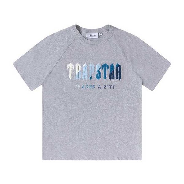 

22% off trendy trapstar rainbow letter gradient towel embroidery sleeve t-shirt fog street short trouser set, White;black