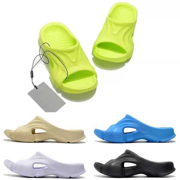 

og designer sandals triple s molded women men slippers mold thong rubber slide beach pool slides fashion flip flops sports style casual foam, Black