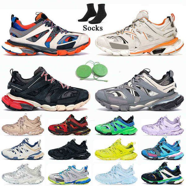 

track 3 sneakers fashion designer women mens casual shoes triple s 3.0 white black grey ge with socks tracks runners platform sneaker