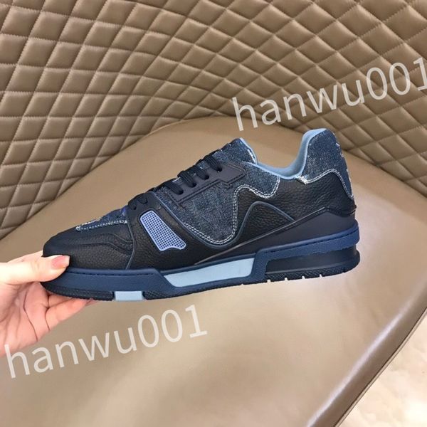 

2023 new r men causal shoes fashion woman leather lace up platform sole sneakers white black mens womens luxury