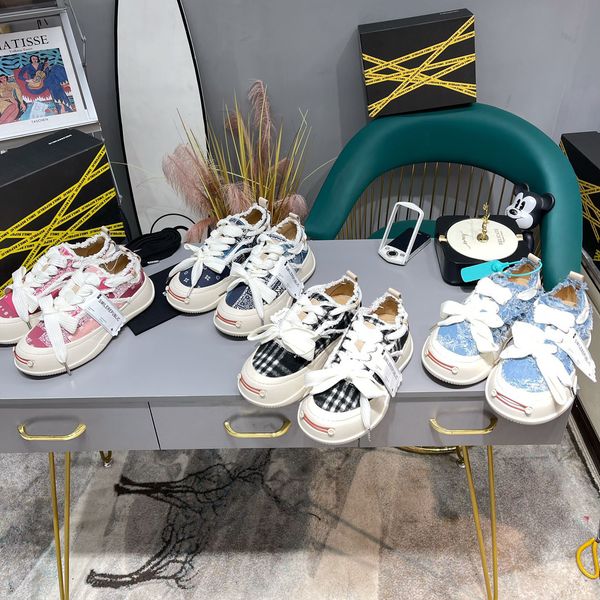 

canvas shoes breathable sports smile sneakers high designer low heel leather comfortable sneakers brushed canva loafers beggar platform embr, Black