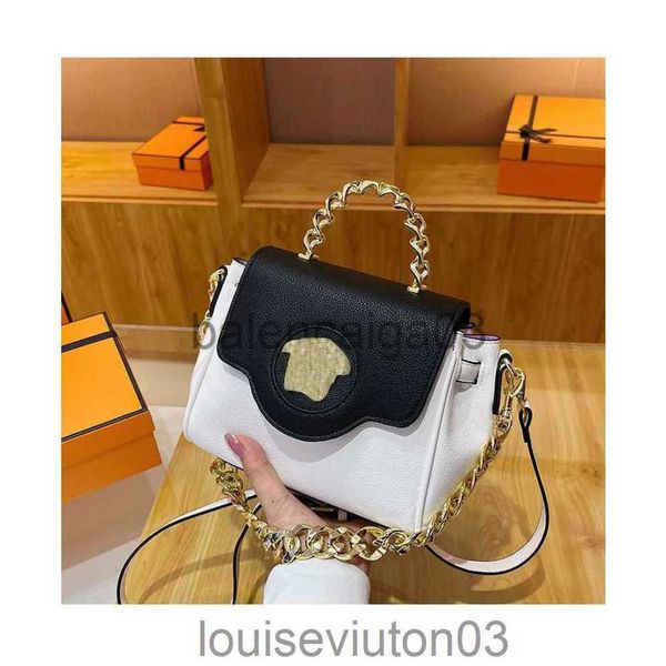 

designer versage bag tote shoulder handbag messenger bag luxurious fashion men woman summer new chain large capacity makeup crossbody bag
