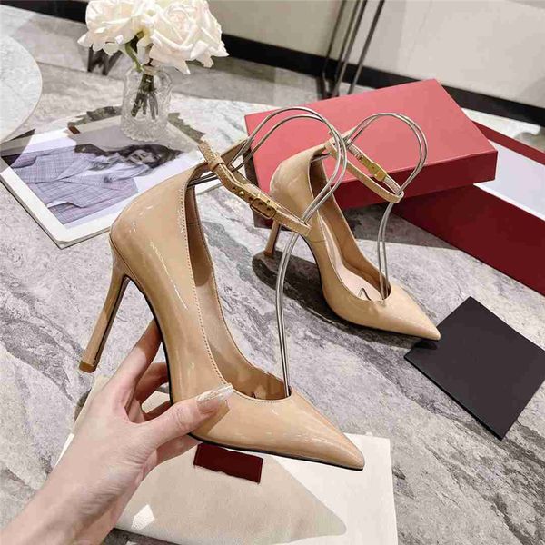 

dress shoes 2023 valentinoity fashion women's high heels business work wedding party travel casual flats 05-015, Black