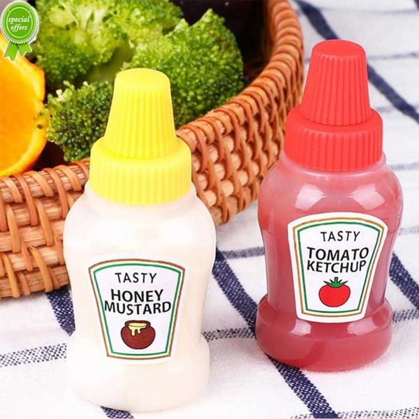 

new 2pcs mini seasoning bottle portable ketchup bottle small pot salad soy sauce squeeze jar lunch box storage bottle accessories