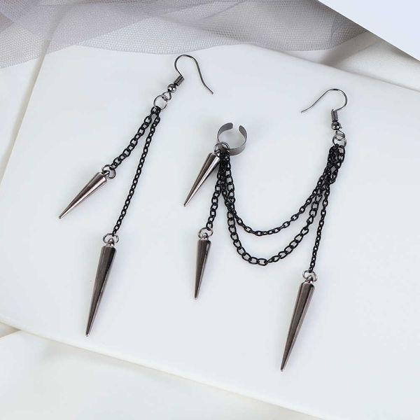 

charm 1 pair retro black tassel chain long earrings punk ear clip gothic rivet ear stud for men women party jewelry pendientes gifts w0422, Golden