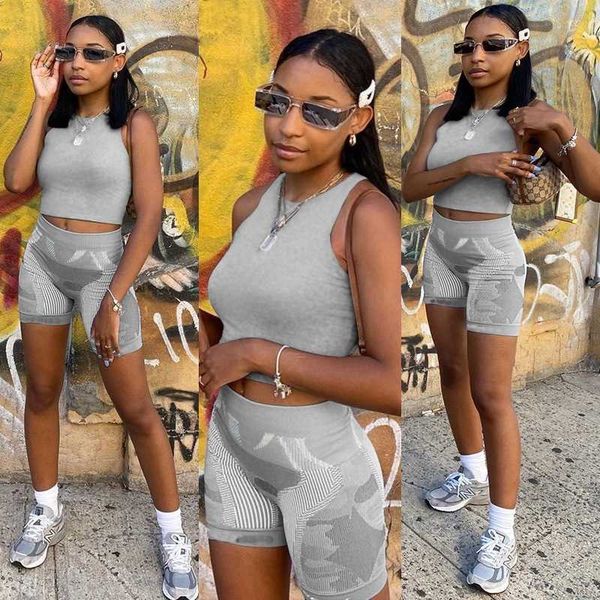 

women clothing designer tracksuit 2023 new fashion casual sports sleeveless shorts two piece set yoga jogging, Gray