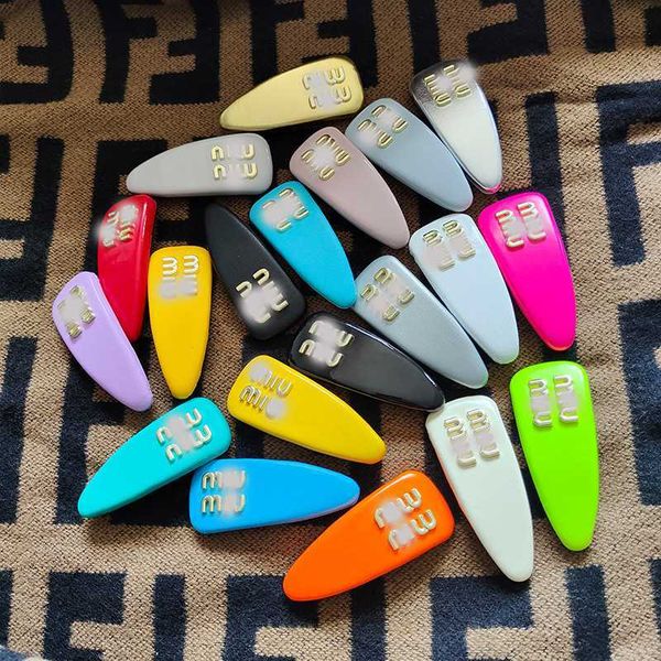 

butterfly barrettes same miu hair clip morandi leather bread clip spring clip bangclip girl side clip moustache, Golden;silver