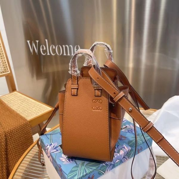 

high version designer bag tote handbag purse fashion brand women's one shoulder crossbody bag classic backpack large capacity arm in ar