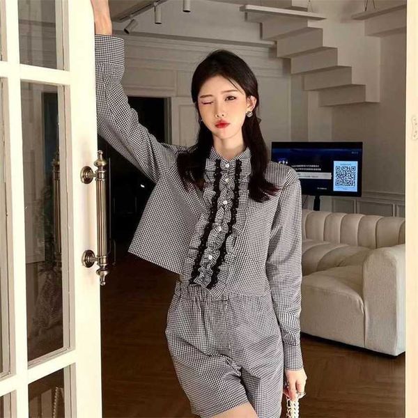 

24% off family early autumn new classic checker wooden ear edge shirt+shorts fashion set, White