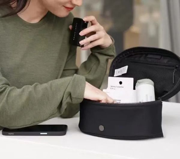 

ll outdoor bags women oval kit 3.5l gym makeup storage bags cosmetic bag fanny pack purses