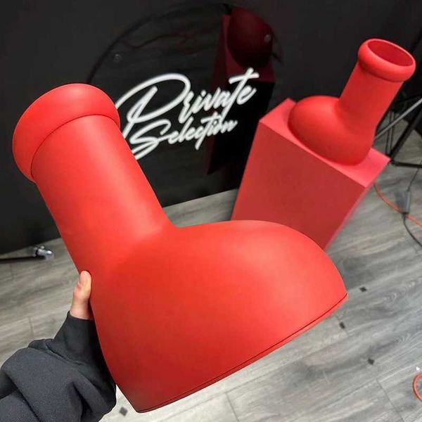 

designer mschf big red boots astro boy boot cartoon into real life fashion men women rainboots thick bottom rubber platform oversized sh dgs, Black