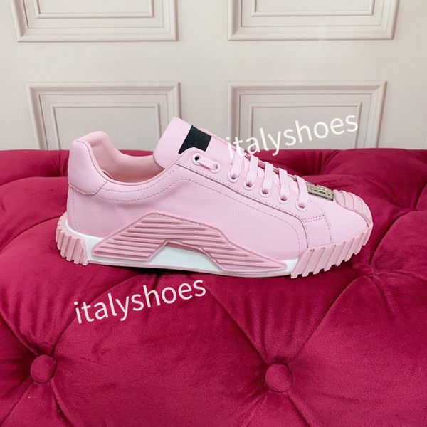 

2023womens designer sock shoes women mens flat running shoes black shoes clear sole volt graffiti lace-up socks boots designers platform