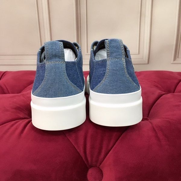 

new men designer dunks running shoes fashion black white leather platform shoes massage outdoor air sports trainers breathable designer snea