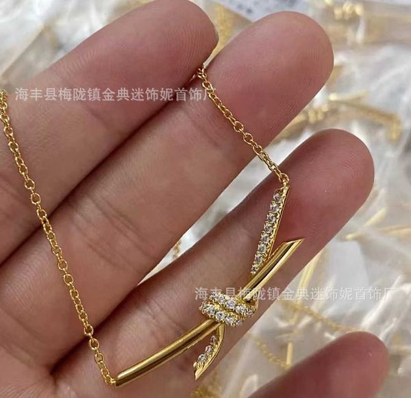

original v gold plated mi material diamond knotted necklace t rope female 1.0 gold pendant collarbone chain, Silver