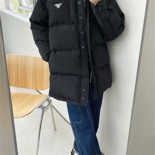 

20% off autumn/winter new triangle style men's and women's full fill national standard pure stand neck down coat, Black