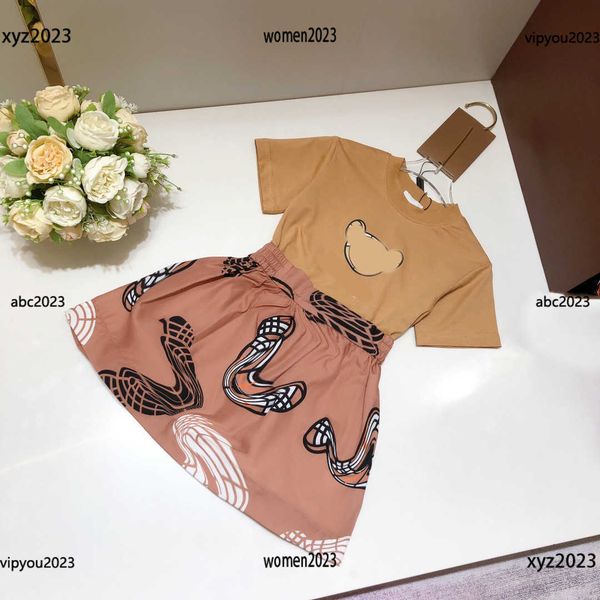 

kids clothes fashion designer sets cute bear print baby products 2pcs round neck t-shirt and elastic waist skirt new arrival, White