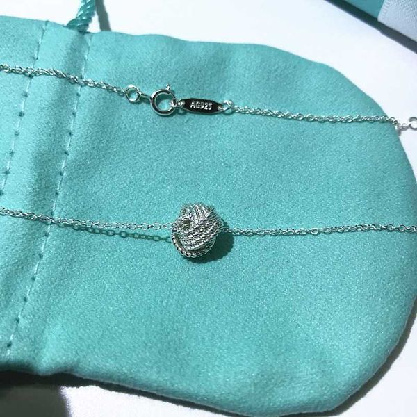 

designers925 silver wool ball necklace fashion versatile twist pendant qixi valentine's day gift, Black