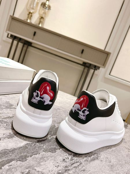 

2023 casual shoes designer men women shoe print vintage trainer man woman variety of styles 0418, Black