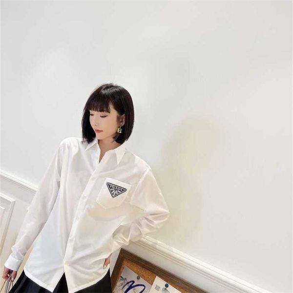

22% off family early spring new fashion classic embroidery patch triangle label diamond four seasons simple versatile shirt, White