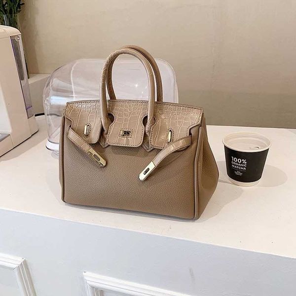 

designer bag tote bag herms birkin crossbody bag single shoulder bags fashion bags fashion womens handbag new crocodile pattern large capaci