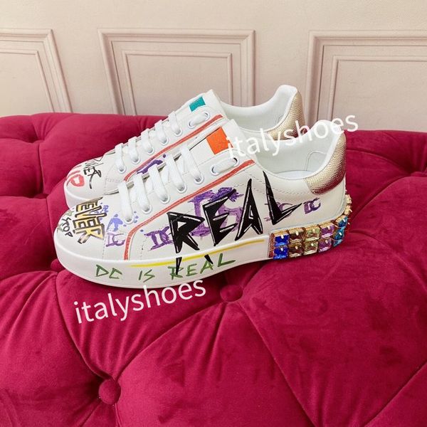 

2023new womens designer sock shoes women mens flat running shoes black shoes clear sole volt graffiti lace-up socks boots designers platform