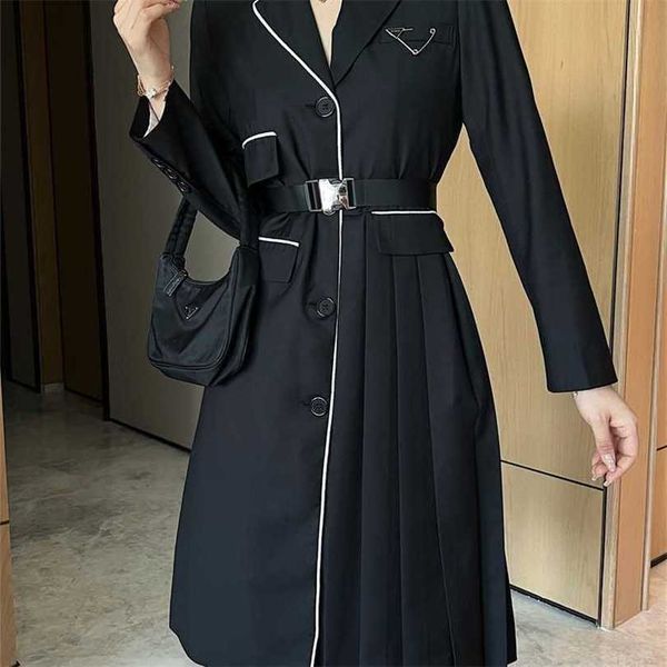 

22% off family spring/summer new temperament commuting slim pleated mid length suit dress, Black;gray