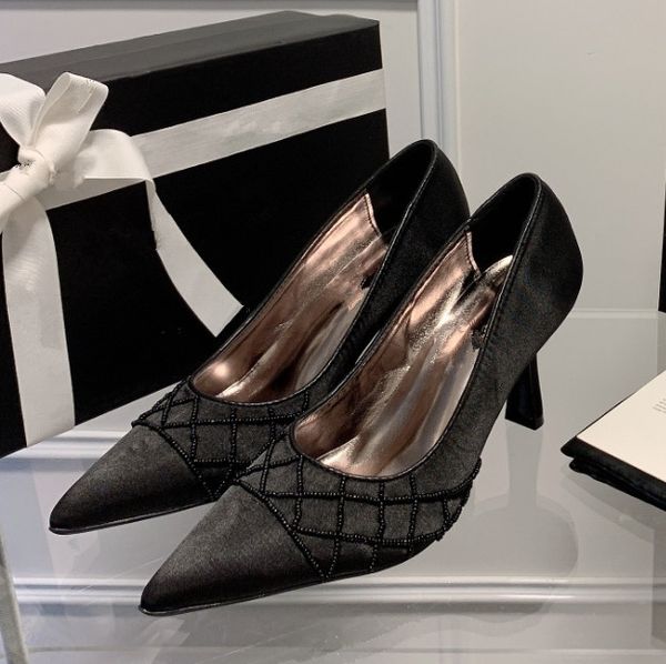 

Designer Bead high heels shoes women's satin Sexy banquet wedding Heel empty Ladies Beaded pearl Female High-Heeled shoes with box, Ivory