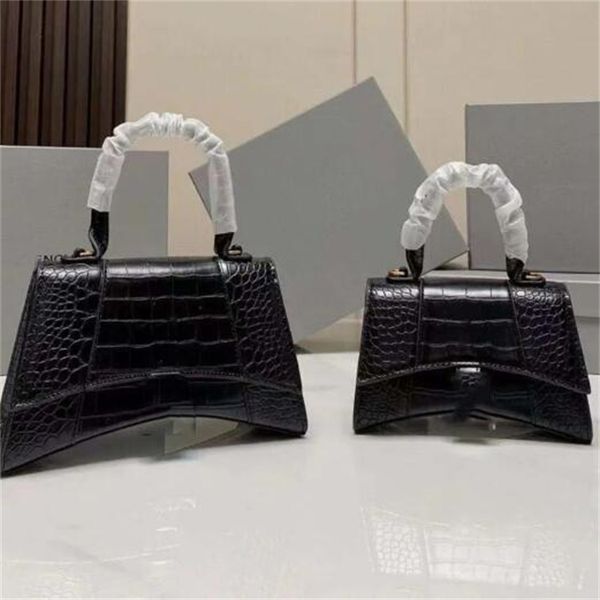 

2023 designer lady shopping bags fashion handbags women totes shoulder cross body half moon luxury genuine leather classic retro purse walle