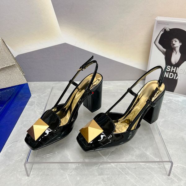 

2023 stilettos women 's shoes sandals women rhinestone chain bride dresses buckle high heels pointed toe ankle bright diamond-chain hig, Black