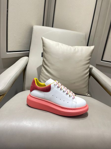 

2023 double wheel lady platform sneaker chunky sole shoes women designer canvas trainer 0418, Black