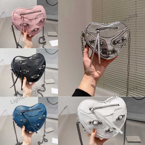 

5a heart-bag new designer bag woman handbags luxury love motorcycle bag crossbody handbag womens fashion classic solid color purses 230420