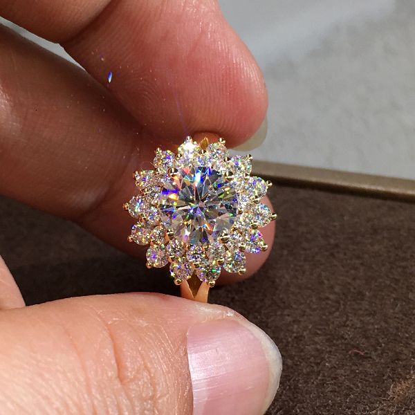 

cluster rings luxury female white zircon stone ring cute gold silver color engagement ring charm bride crystal flower wedding rings for wome, Golden;silver