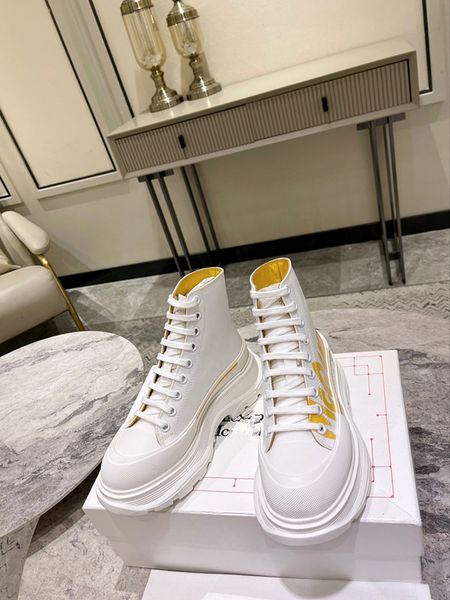

designer speed trainer casual shoes for sale lace up fashion flat socks boots speed men women runner sneakers 0621, Black