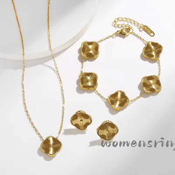 

classic fashion charm bracelets chains earrings four leaf flowers designer jewelry 18k gold bangle bracelet for women necklaces chain elegan, Golden;silver