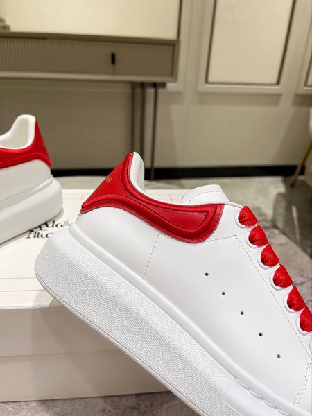

2023 new shoes casual sneakers sport skateboarding trainers punk rivets low leather skateboard 0418, Black