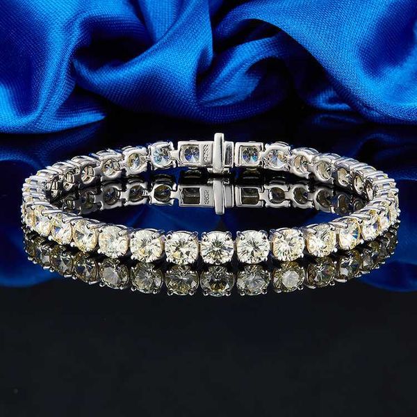 

clear 3a cubic zirconia bracelet rhodium plated tennis, Silver