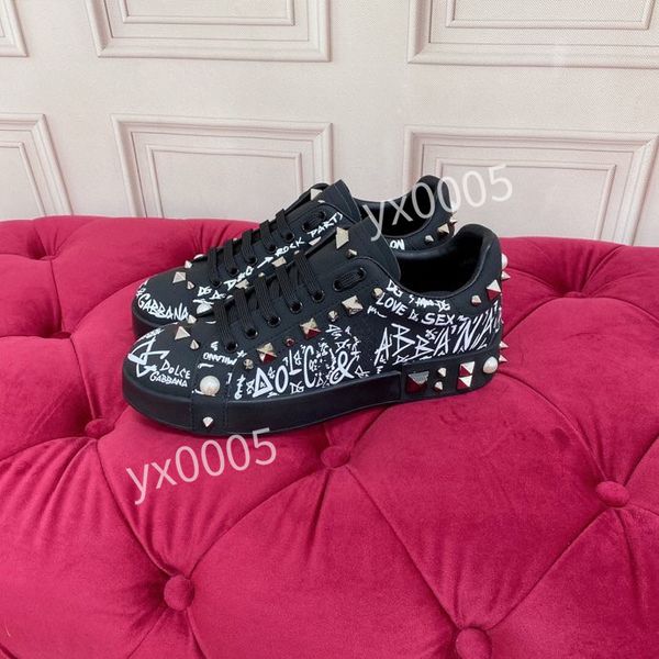 

2023mens quality brand designer boots womens running shoes breathable technology mesh stylish classic black sneaker comfortable