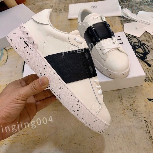 

2023 new luxurys mens womens boots sneaker fashion casual shoes leather shoe walking mens sports trainers sneakers, Black