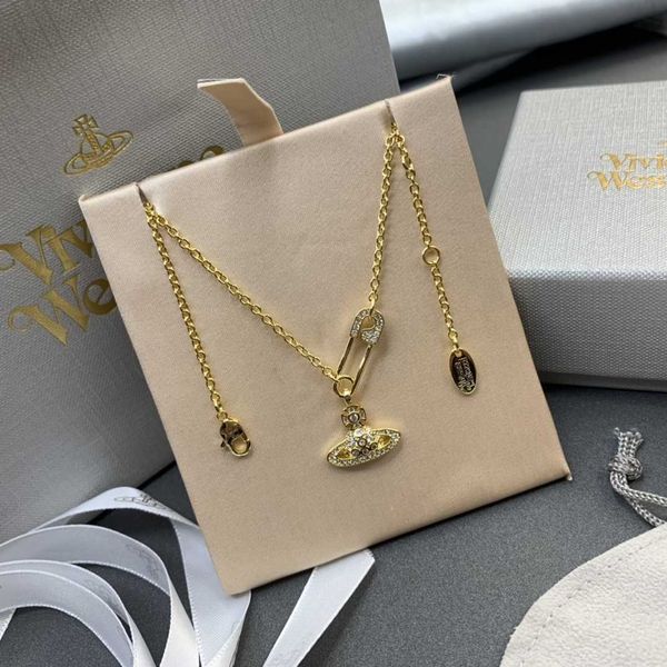 

queen mother vivian saturn pin with diamond style light luxury paper clip necklace bracelet, Silver