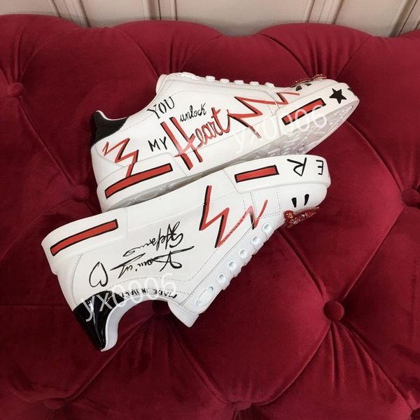 

brand quality dunks running shoes men fashion black white leather platform shoes outdoor sports trainers breathable sneakers2023