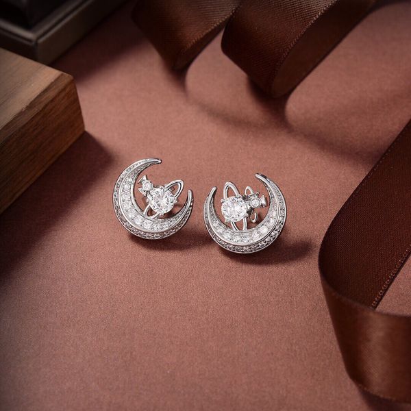 

fashion designer brand stud earring for woman letter vivian diamond pearl gold hoop earing westwood women trend saturn earrings hgdffwe, Golden;silver