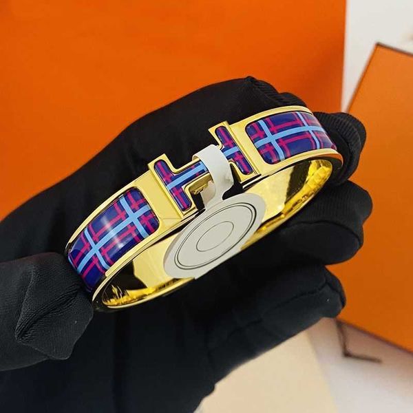 

luxury designer hemrres bracelets for sale h family high edition letter pattern enamel fashion trend new stainless titanium steel jewelry jf, Black