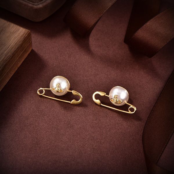 

fashion designer brand stud earring for woman letter vivian diamond pearl gold hoop earing westwood women trend saturn earrings hio34, Golden;silver