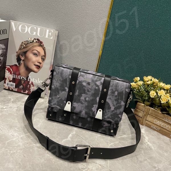 

578282 new flap mens shoulder bags genuine leather designers messenger bag famous trip postman classic handbag briefcase crossbody good qual