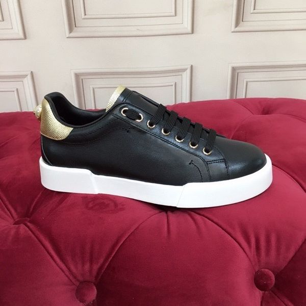 

new women designer dunks running shoes fashion black white leather platform shoes massage outdoor air sports trainers breathable designer sn