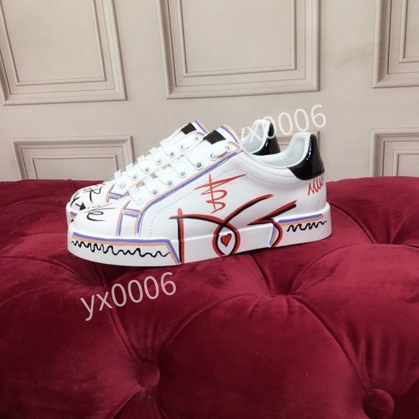 

2023new womens brand quality dunks running shoes fashion black white leather platform shoes outdoor sports trainers breathable sneakers
